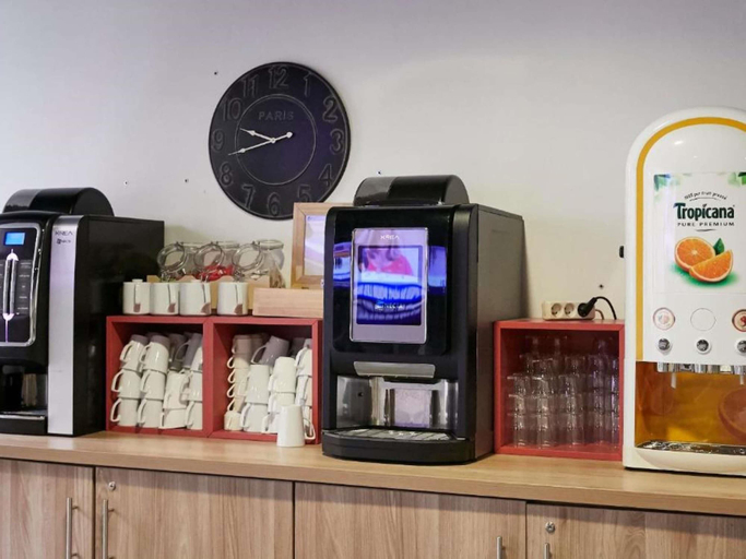 Food & Drinks 5, Aparthotel Adagio Access Massy Palaiseau, Essonne