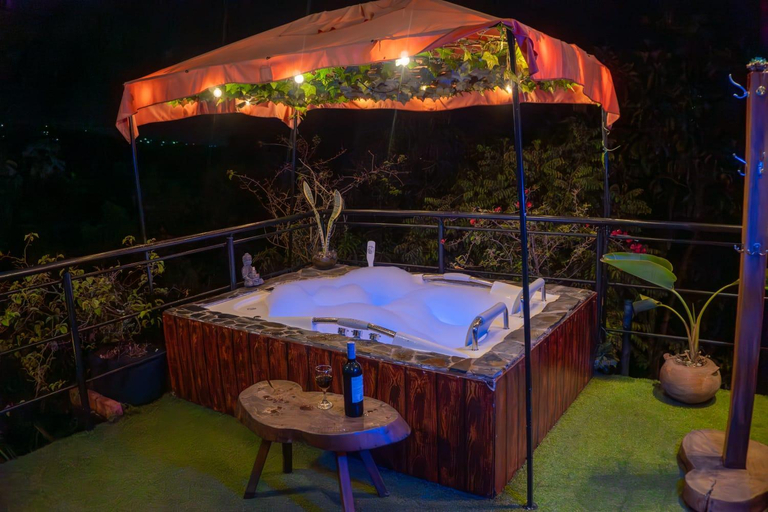 Sport & Beauty 3, Glamping Entre Rocas Tena, Tena