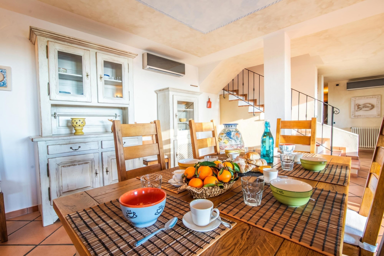 Dining 4, Villa Sul Golfo, Olbia-Tempio