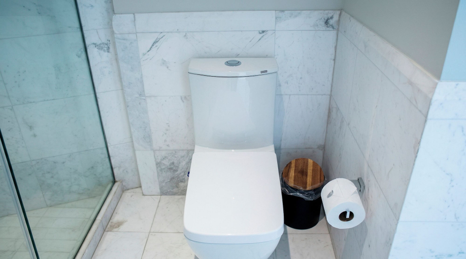 Bathroom 2, Hippodrome Hotel Condesa, Mexico City