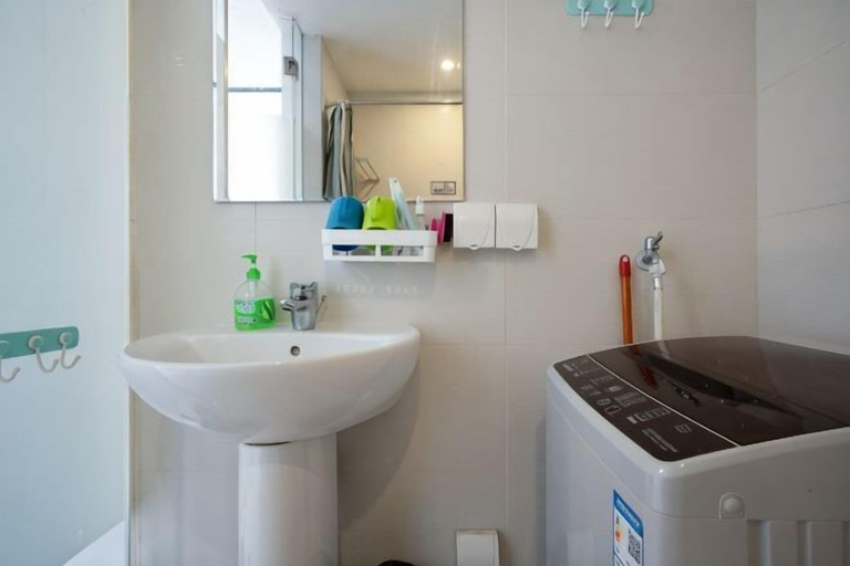 Bathroom 3, Beihai Tuyu Oceanfront Scenic Apartment, Beihai