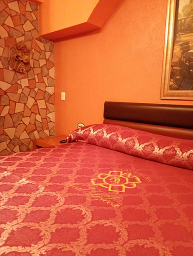 Bedroom 2, Hotel Real Azteca, Mexico City