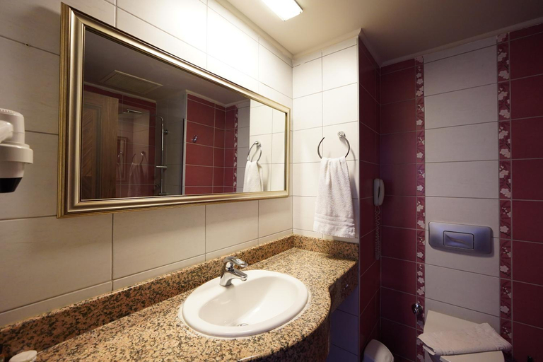 Bathroom 5, Club Karakas Apart Otel, Marmaris