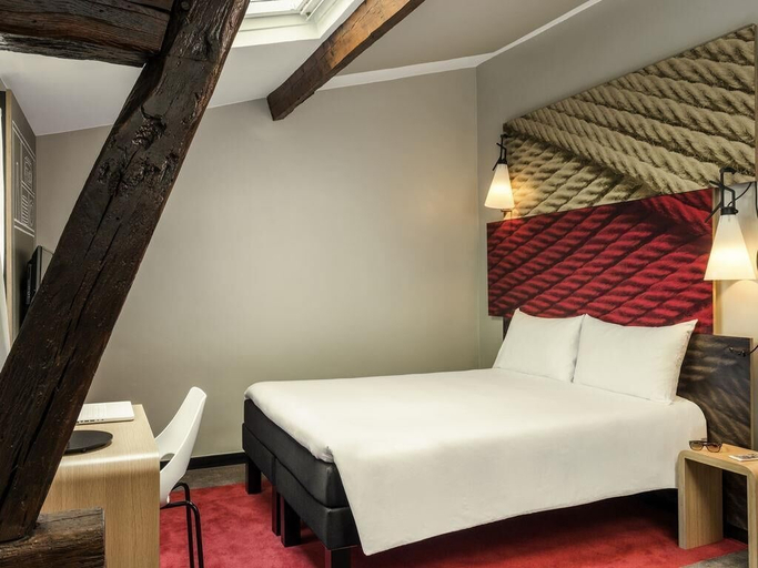 Bedroom 3, ibis Paris Avenue de la Republique, Paris