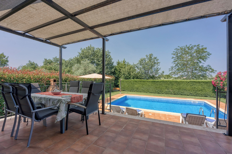 Outdoor dining 5, Villa Kristina With Pool, Poreč