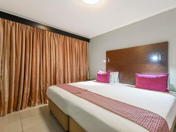 Bedroom 3, Mercure Nelspruit Hotel, Ehlanzeni