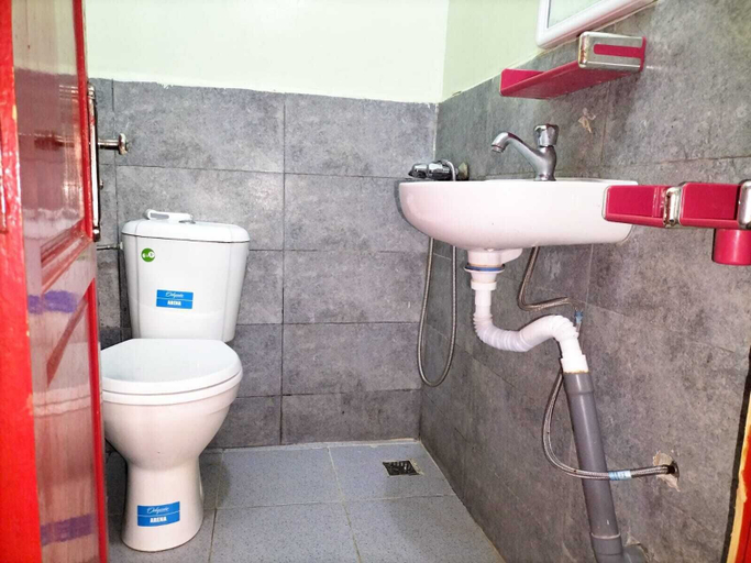 Bathroom 5, HOTEL 7DAYS
