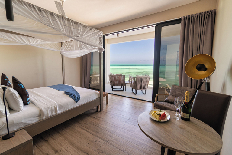 Bedroom 3, Villa Bluu, Kusini