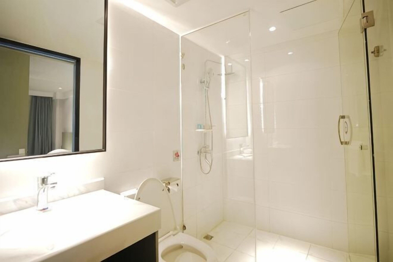 Bathroom 3, Jinhuangchao Light extravagance Hotel, Shanghai