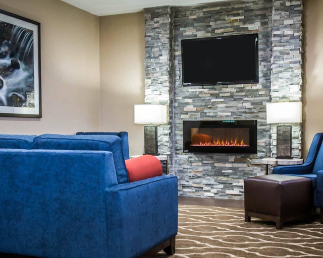 Others 4, Comfort Inn Morris I-80, Grundy