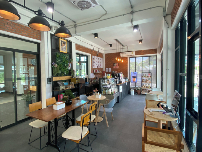 Food & Drinks 5, The Connect Chiang Mai, Muang Chiang Mai