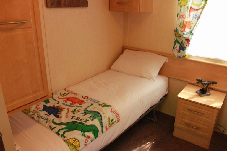 Bedroom 2, The Gulliver's Hotel, Warrington
