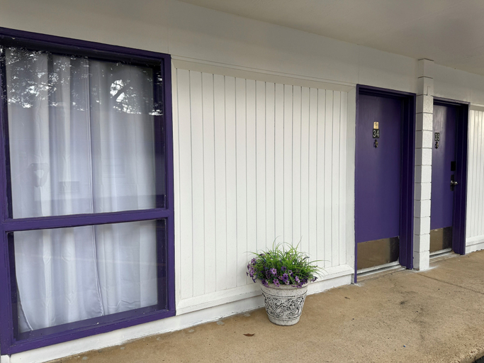 Primary image, Motel Masquerade, Avoyelles