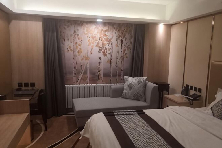 Bedroom 3, Beidahuang International Hotel, Harbin