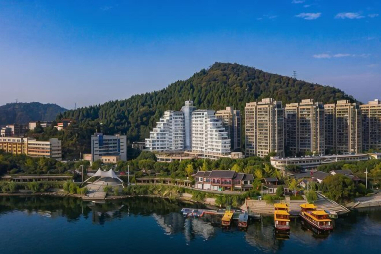 Exterior & Views 2, Yitu Lake View Hotel, Hangzhou
