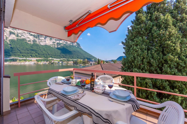 Others 4, Casa Bader, Lugano