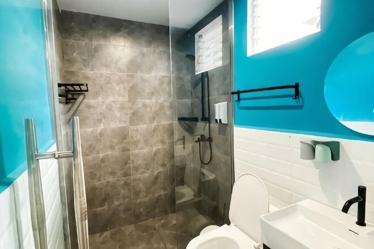 Bathroom, Holabay Resort, Panglao