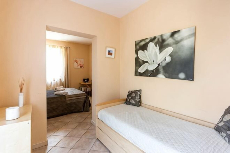 Room 5, Private Country House with swimming pool -Chianti, Arezzo