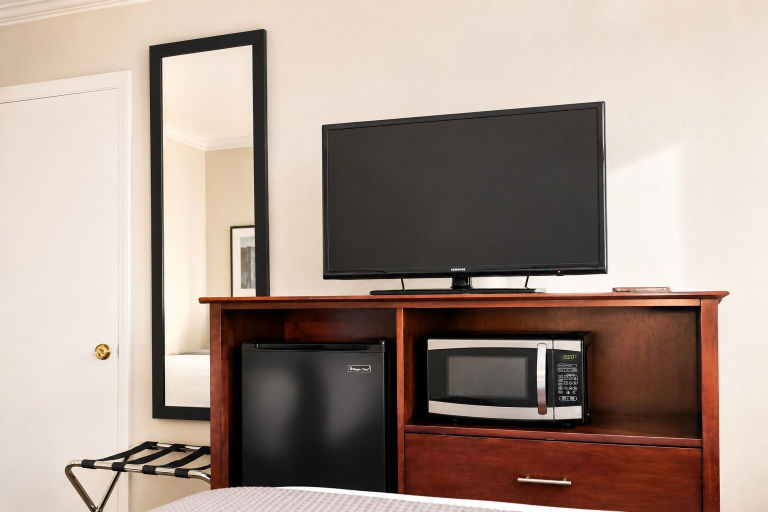 Bedroom 3, Clarion Hotel Lewiston, Androscoggin