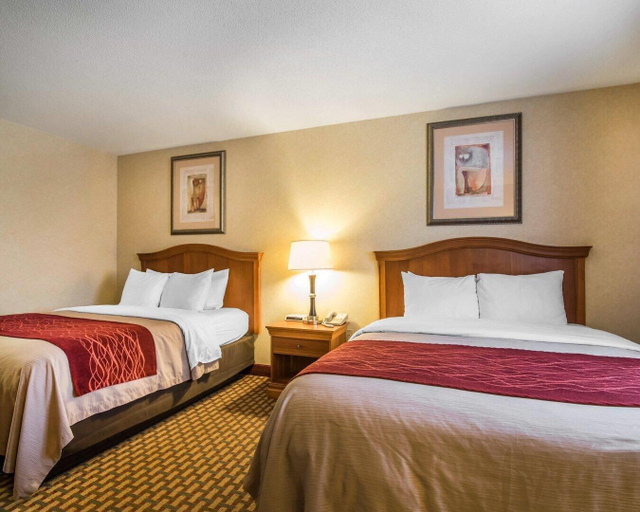 Bedroom 4, Quality Inn Ashland, Grafton