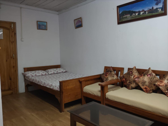 Bedroom 2, Grey Dove Homestay, Darjiling