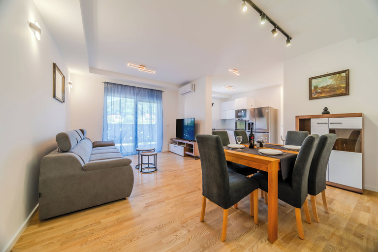 Interior, Modern Apartment With Balcony And Garage, Krapinske Toplice