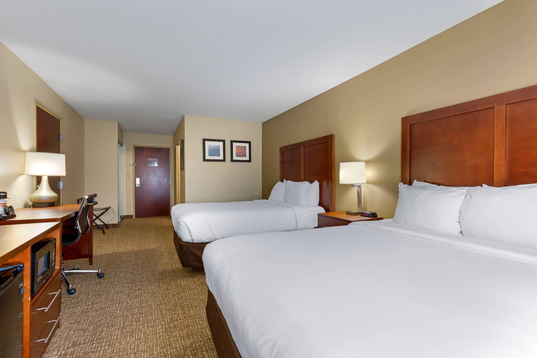 Bedroom 4, Comfort Inn & Suites Cambridge, Dorchester