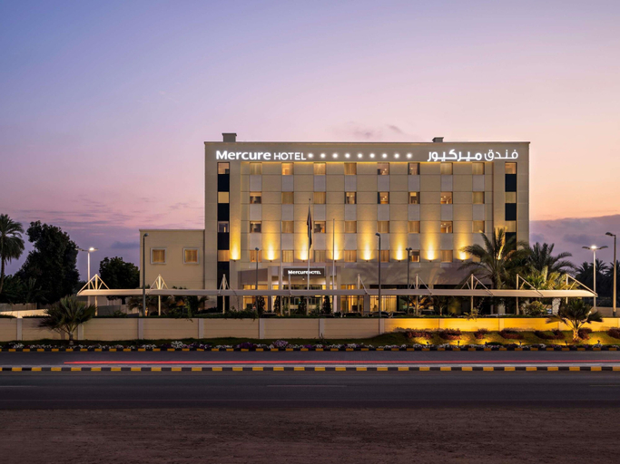Others 1, Mercure Sohar, Saham