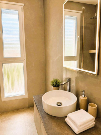 Bathroom 4, Sunset Drift Apartments, Vlorës