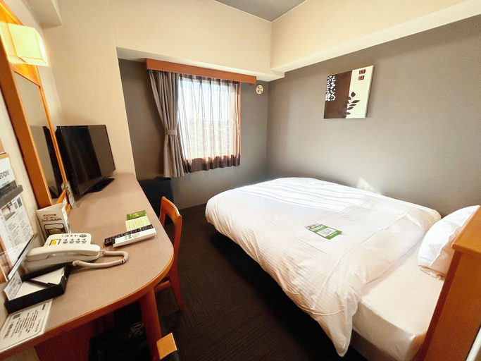 Bedroom 3, Hotel Route-Inn Kikugawa Inter, Kikugawa