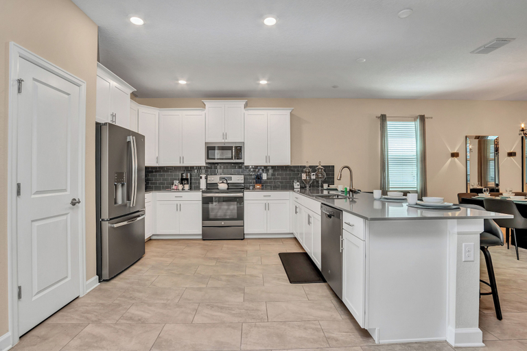 Others 3, Villa W/private Pool & Game Room Near Disney!, Osceola