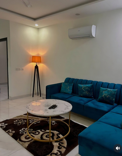 Others 4, Executive Grand Royal, Islamabad