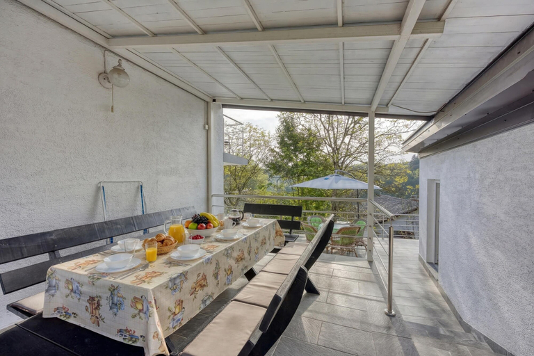 Others 4, Haven Near The River, Generalski Stol