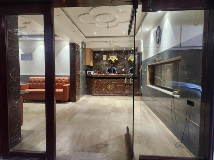 Lobby 2, Hotel Metro Palace L&B, Raigarh