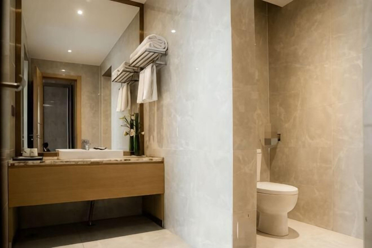 Bathroom 4, Wulanhaote Mengjia Hotel, Xing'an