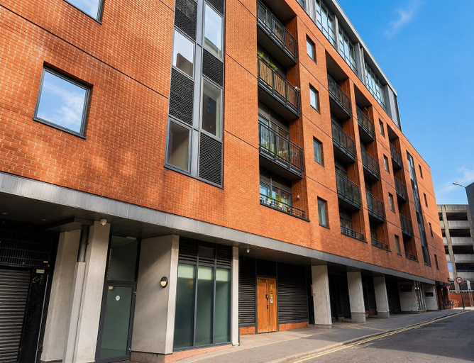 Exterior & Views 2, Central Garden Apartments Liverpool, Sefton