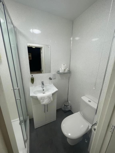 Bathroom 4, Manor Hotel, Devon