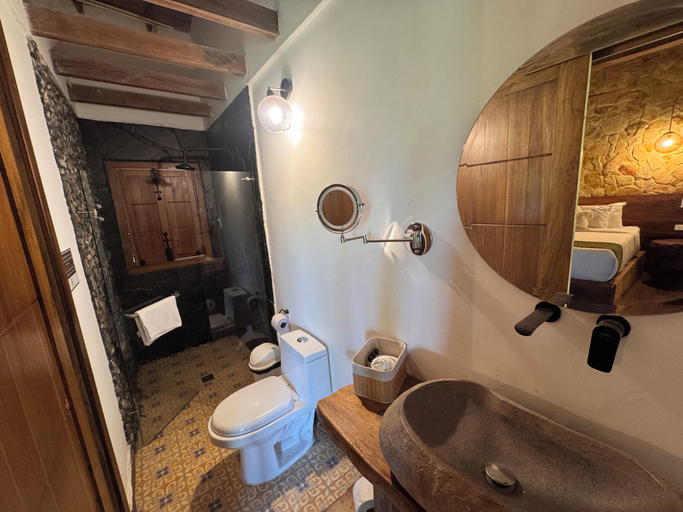 Bathroom 3, Hotel El Cielo en la Tierra, Alcalá