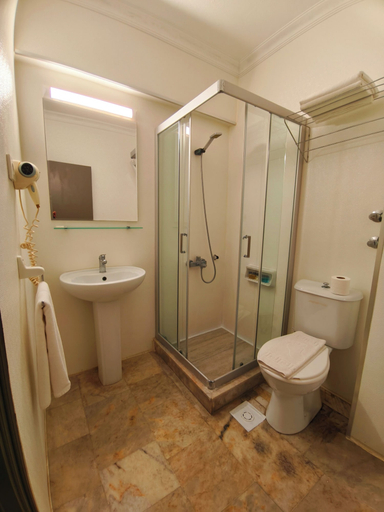 Bathroom 5, Lord Hotel, Çeşme