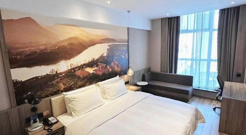 Bedroom 2, Atour Hotel Ningbo Old Bund Green Space Center, Ningbo