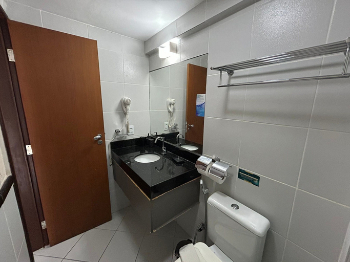 Bathroom 4, Bela Hospedagem - 212 Beira Mar de Cabo Branco., João Pessoa