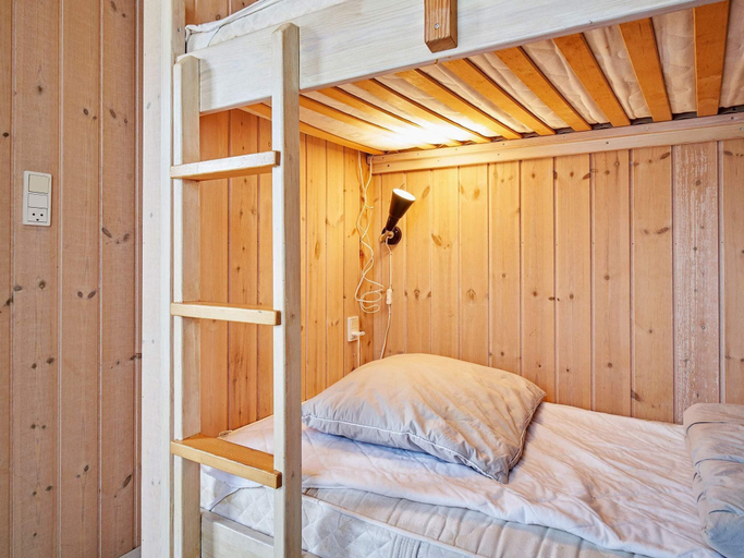 Bedroom 3, 4 stjernet sommerhus i Aakirkeby, Bornholm