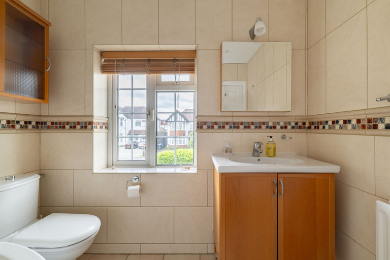 Bathroom 5, The Glazed Gable & Alfresco, London
