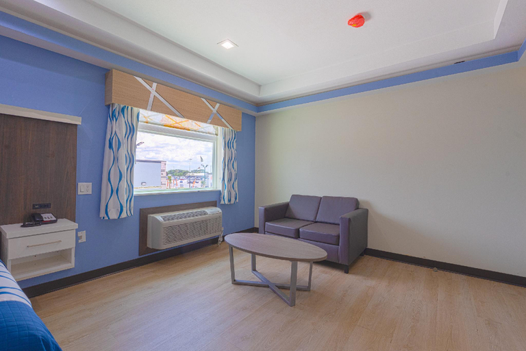 Bedroom 2, La Vyoma Villas, Westpark Hwy 6, Houston