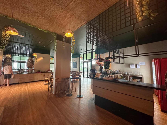 Food & Drinks 4, Tropical Executive Hotel APT 606, Maués
