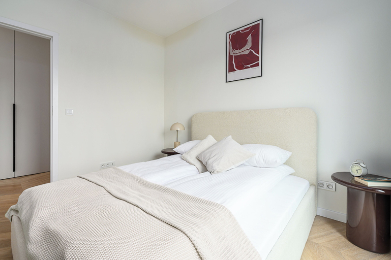 Room 5, ShortStayPoland Szwedzka B196, Warsaw