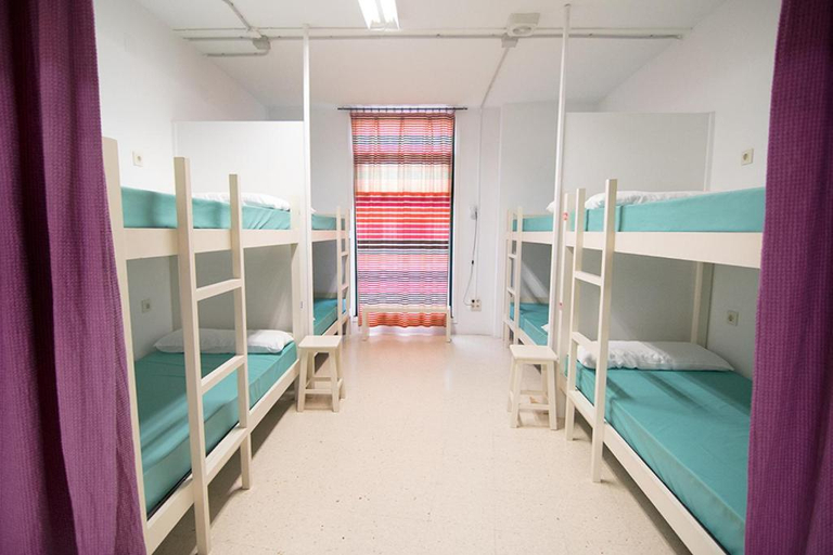 Bedroom 2, ALBERGUE ALOXA HOSTEL, Pontevedra
