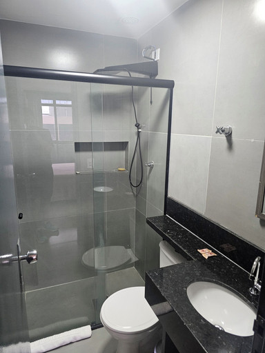 Bathroom 3, Flat 109 norte novo e completo, Brasília