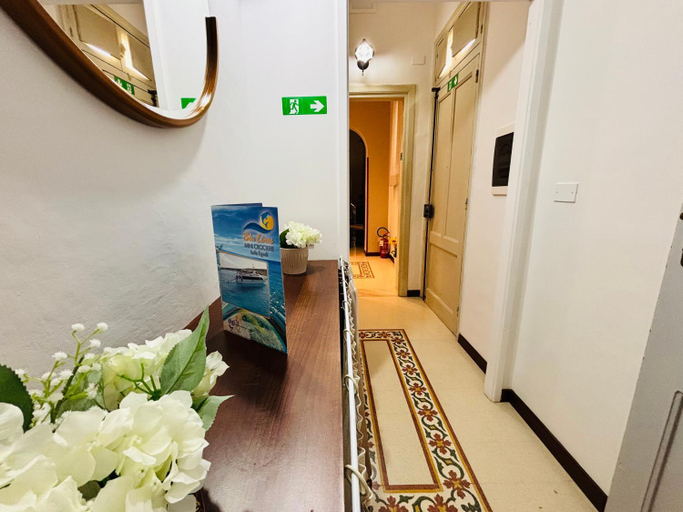 Others 5, Calvino Home, Trapani