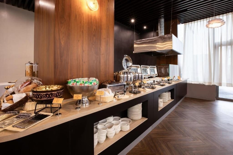 Restaurant 2, Zumma Hotel, Almaty